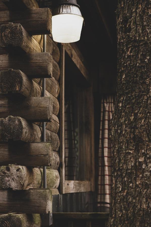 Avenwood Cabins Logan Bagian luar foto