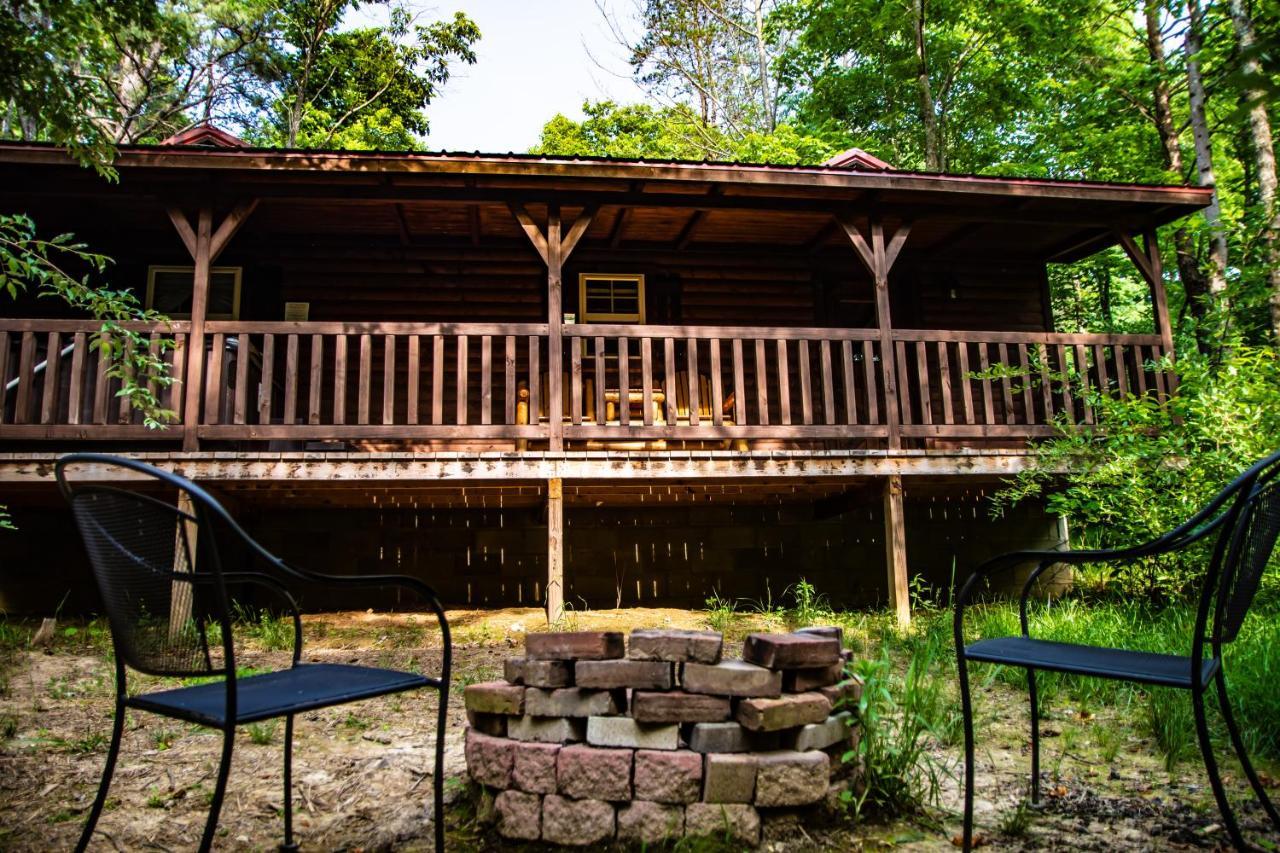 Avenwood Cabins Logan Bagian luar foto