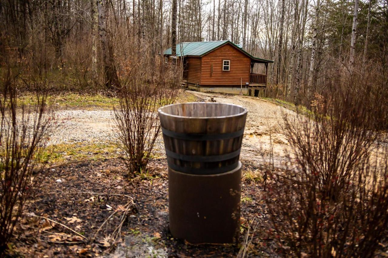 Avenwood Cabins Logan Bagian luar foto