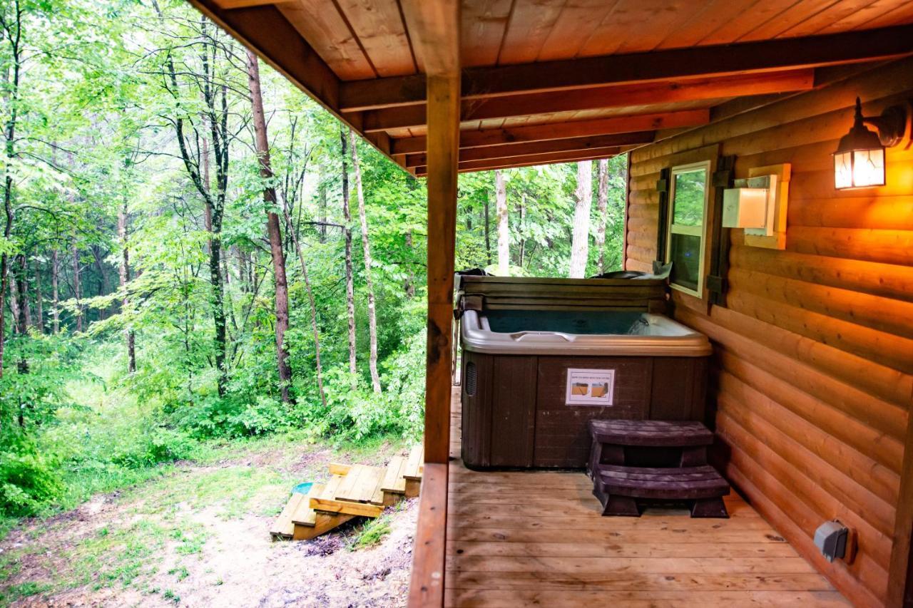 Avenwood Cabins Logan Bagian luar foto