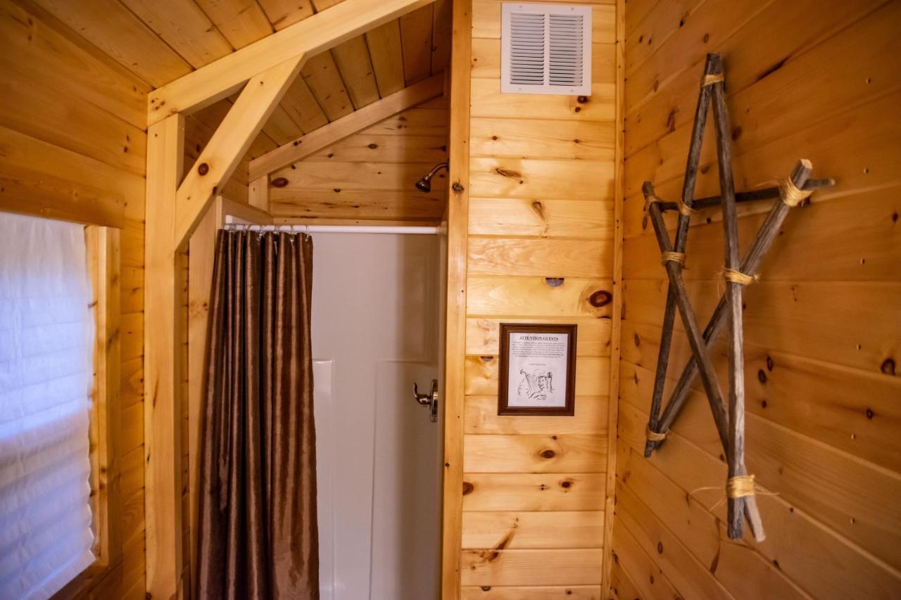 Avenwood Cabins Logan Bagian luar foto