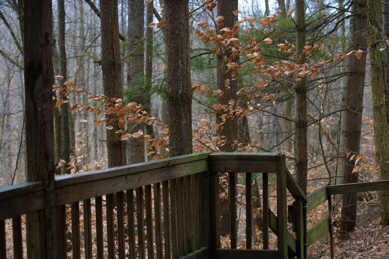 Avenwood Cabins Logan Bagian luar foto