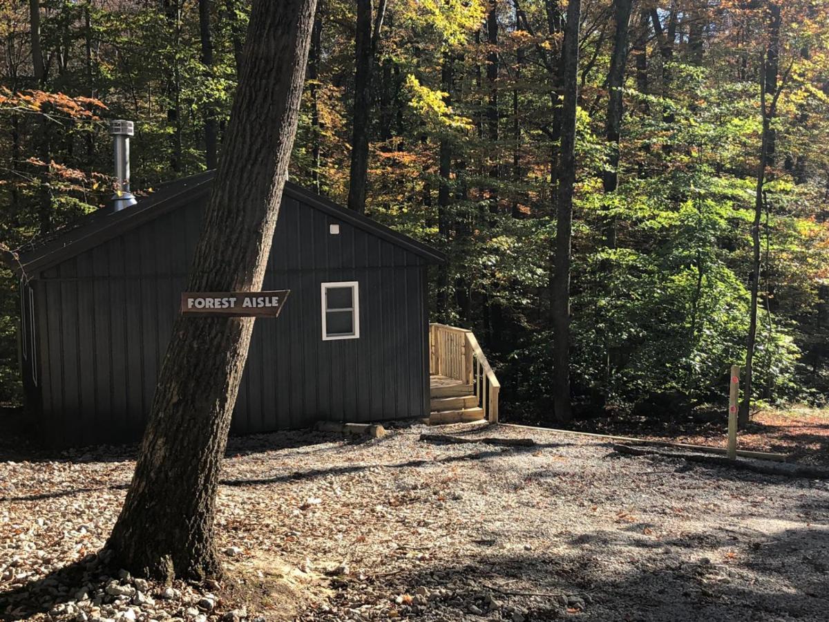 Avenwood Cabins Logan Bagian luar foto